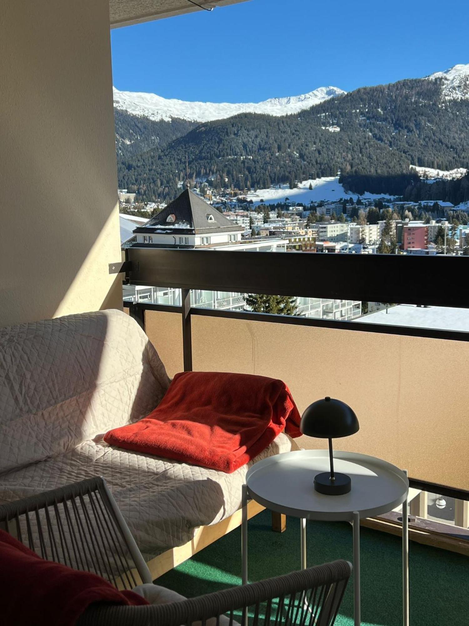 New Renovated Apartment In Center Of Davos Esterno foto