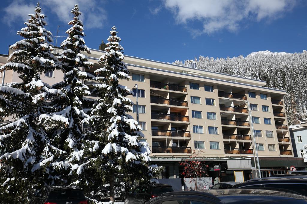 New Renovated Apartment In Center Of Davos Esterno foto